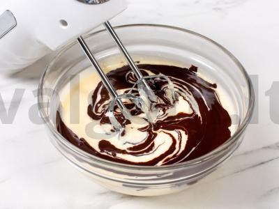 Šokoladinis sūrio pyragas Žingsnis 4