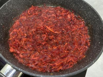 Borsčas su jautiena ant kaulų Žingsnis 4