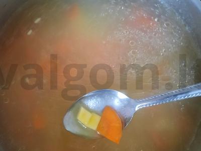 Vištienos sriuba su makaronais Žingsnis 4