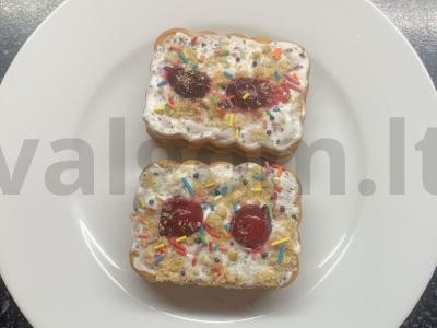 Nesaldūs pyragėliai pagrindine nuotrauka