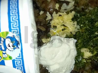 Vištienos filė su pievagrybiais ir graikišku jogurtu Žingsnis 4