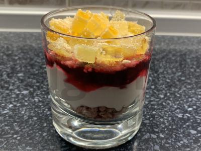 Desertas iš sutrintos spanguolės su varškės sūriu Žingsnis 6