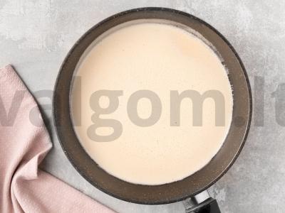 Danų blynai su karamelizuotais svogūnais ir ožkos sūriu Žingsnis 7