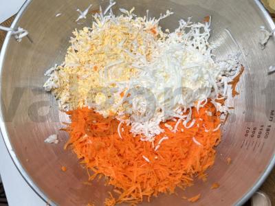 Kopūstų pyragėliai su morkomis ir lydytu sūriu Žingsnis 2