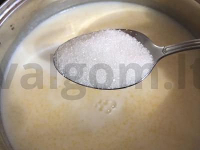 Kukurūzų košė su pienu Žingsnis 4