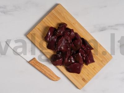 Kalakutienos kepenėlės grietinėje Žingsnis 2