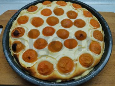 Abrikosų pyragas su varške Žingsnis 9