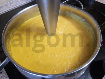 Moliūgų sriuba su sausainiais ir žolelėmis Žingsnis 4