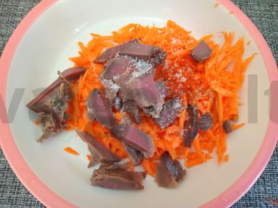 Morkų salotos su antis skrandžiais Žingsnis 4