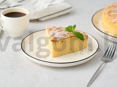 Japonų biskvitas pagrindine nuotrauka