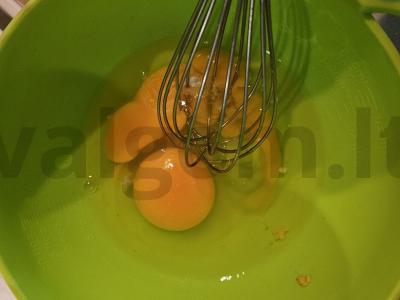 Omletas su voveraitėmis Žingsnis 3