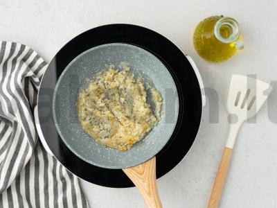 Pyragas su voveraitėmis Žingsnis 3