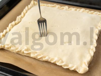 Pyragas su voveraitėmis Žingsnis 7