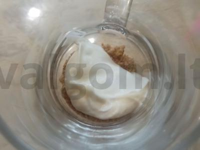 Triflis su tropiniais vaisiais Žingsnis 2