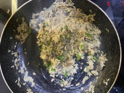 Risotto su pievagrybiais grietinėlės padaže Žingsnis 7