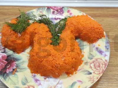 Marinuotų kopūstų salotos su grybais drakono pavidalu Žingsnis 8