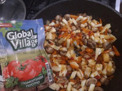 Daržovių troškinys su grybais Žingsnis 10