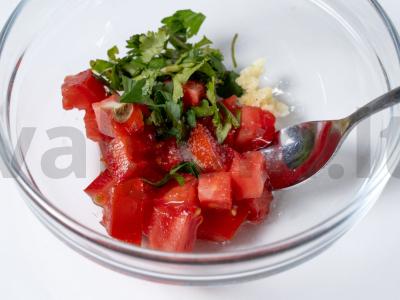 Sumuštiniai su raudonuoju svogūnu ir pomidoru Žingsnis 3