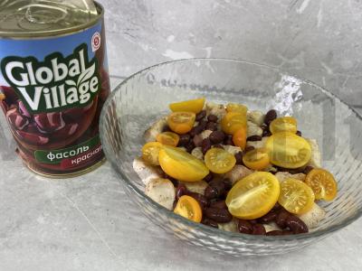 Vištienos salotas su raudonaisiais pupelėmis ir skrudinta duona Žingsnis 4