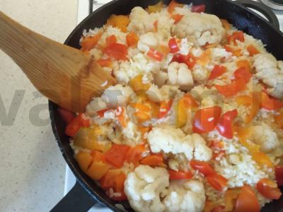 Plovas „Nauda“ su vištiena ir daržovėmis Žingsnis 18