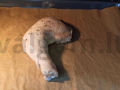 Vištienos šlaunelė su plutele Žingsnis 4