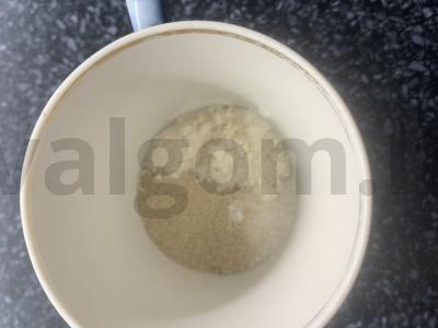 Duona su varškės sūriu ir avižiniais dribsniais Žingsnis 1