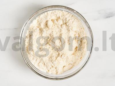 Sausainiai su margarinu Žingsnis 2