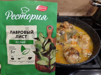 Vištienos blauzdelės su padažu keptuvėje Žingsnis 7