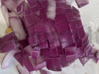 Kopūstų ir paprikų salotas Žingsnis 4