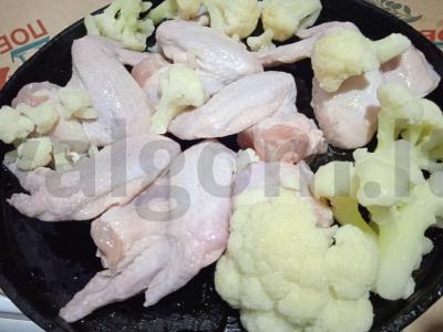 Vištienos sparneliai su mandarinų aromatu, kepti su žiediniais kopūstais ir brokoliais Žingsnis 2