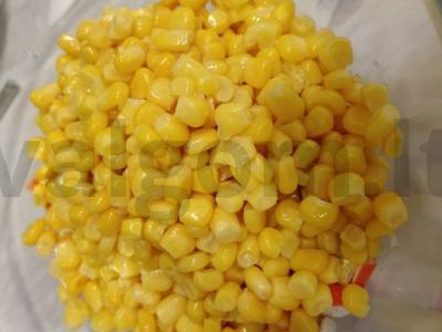 Krabų salotas su pomidorais Žingsnis 2