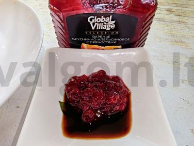 Antis su spanguolių-apelsinų uogiene su prieskoniais ir troškinta su daržovėmis Žingsnis 9