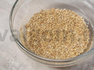 Perlų košė lėtoje viryklėje Žingsnis 1