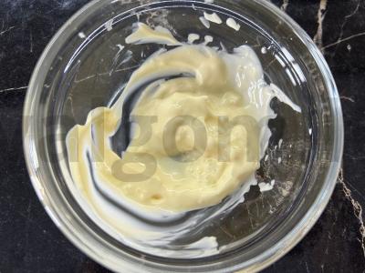 Sumuštiniai su šprotų už 10 minučių Žingsnis 1