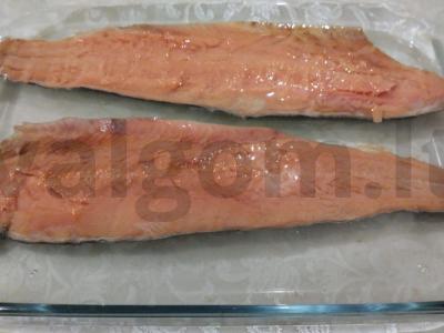 Greitas sūdymas skaniausios lašišos Žingsnis 1