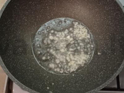 Tom Yum stiliaus sriuba Žingsnis 3