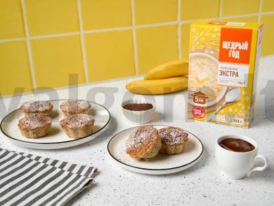 Avižiniai keksiukai su bananas pagrindine nuotrauka