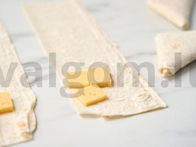 Lavash konvertai su sūriu Žingsnis 3
