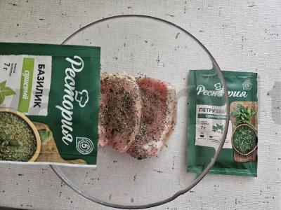 Steikai su vyšniniais pomidorais ir mocarela Žingsnis 1