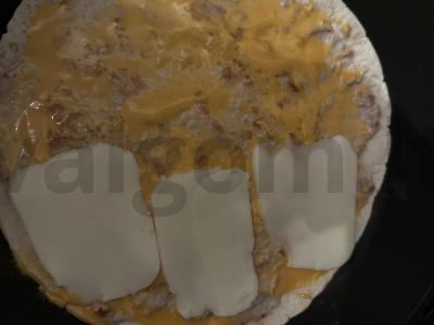 Tortilija su sūrio padažu ir faršu Žingsnis 2