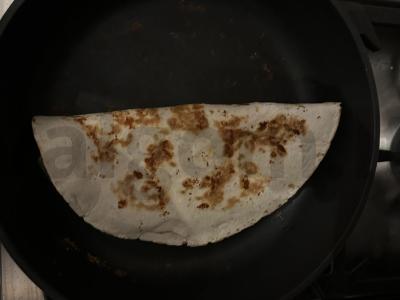 Tortilija su sūrio padažu ir faršu Žingsnis 4