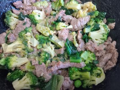 Kuskusas su jautiena ir daržovėmis Žingsnis 3