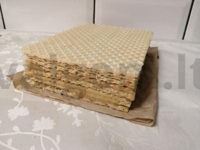 Vaflinis tortas su virta saldžia grietinėle Žingsnis 8