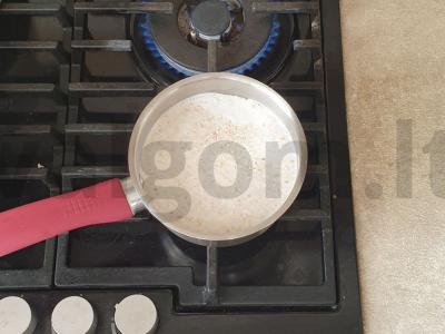 Avižinė košė su karamelizuotu bananais Žingsnis 4