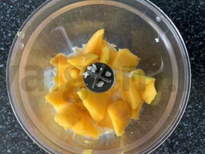 Šokoladiniai blynai su varškės ir mango įdaru Žingsnis 5