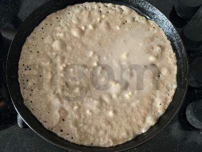 Šokoladiniai blynai su varškės ir mango įdaru Žingsnis 6