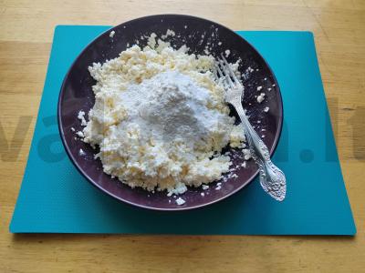 Patingėti virtinukai iš ryžių miltų Žingsnis 3