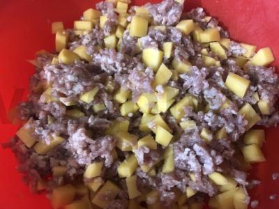 Mėsos ir bulvių pyragas Žingsnis 2