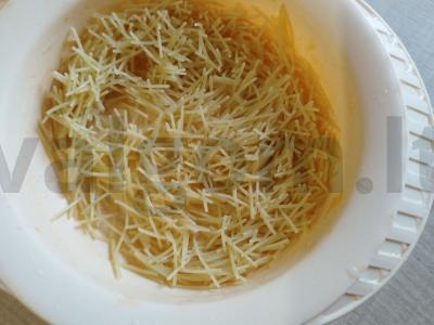 Vištienos sriuba su makaronais Žingsnis 6