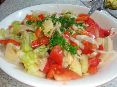 Daržovių salotas Žingsnis 8